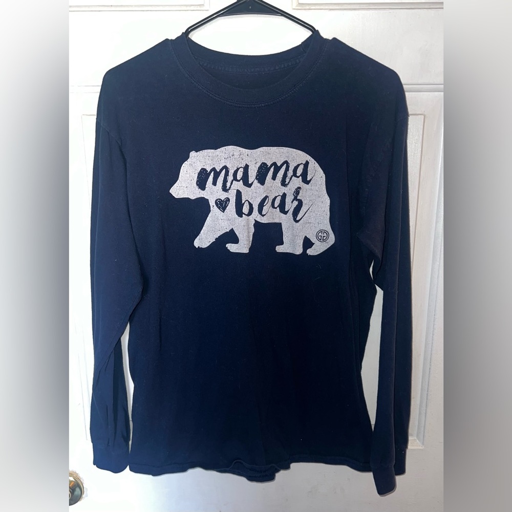 Mama Bear 🐻 Long Sleeve Tshirt